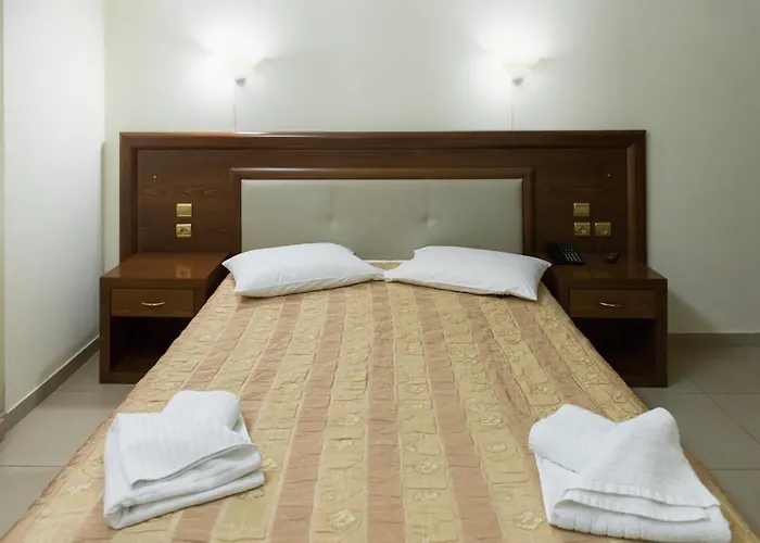 Szálloda Aigli Fárszala